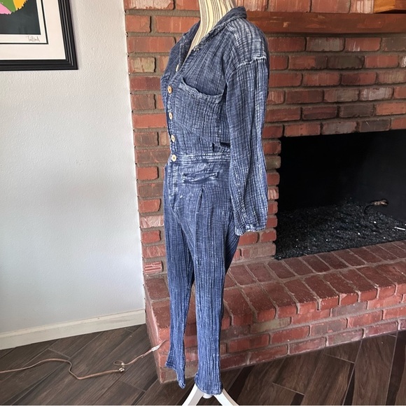 Free People Madrid Double Cloth Gauzy Jumpsuit in Indigo Blue Sz XS - Picture 5 of 9